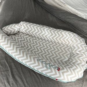 Dock A Tot Deluxe - Beige